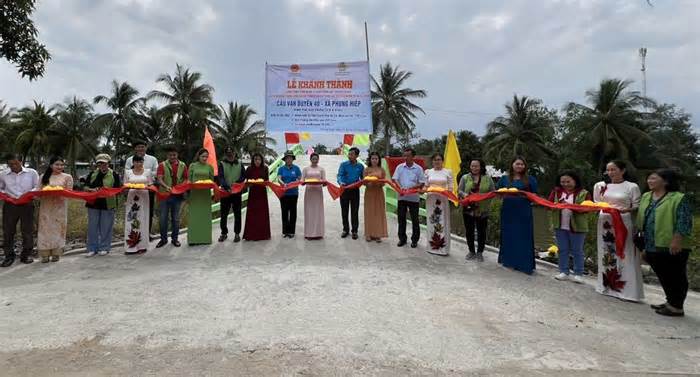 Khánh thành công trình chào mừng thành công Đại hội XIII Công đoàn Việt Nam