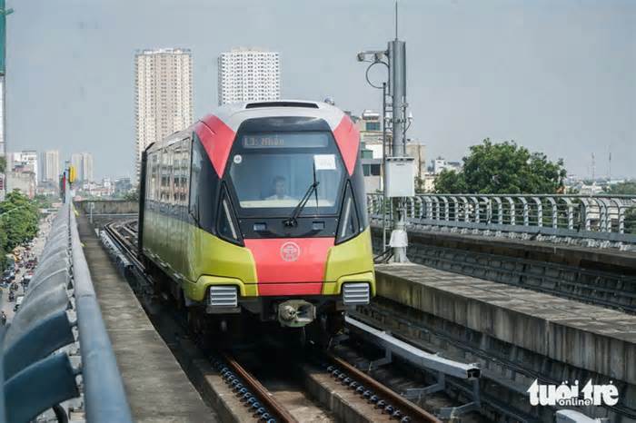 Hà Nội tạm dừng chạy tuyến metro Nhổn - ga Hà Nội trong sáng 9-11