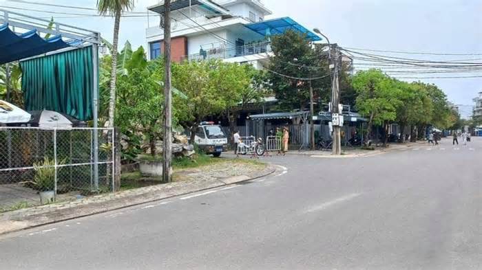 Cảnh sát phong tỏa khu vực nhà cựu Chủ tịch UBND tỉnh Quảng Ngãi Cao Khoa