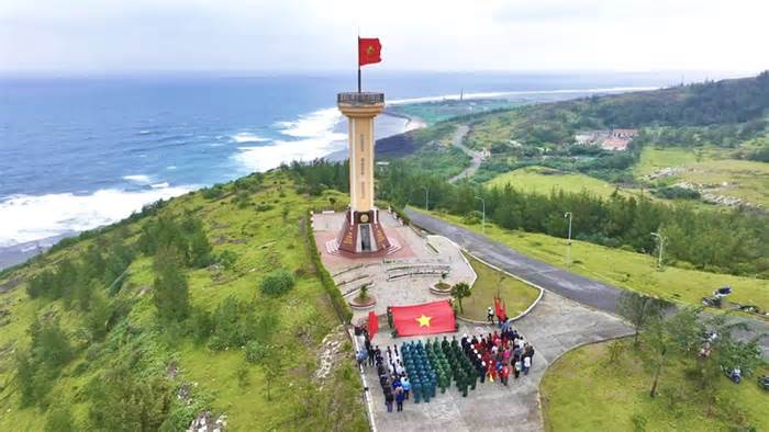 Nam Ngư cùng bà con đảo Lý Sơn đón Tết