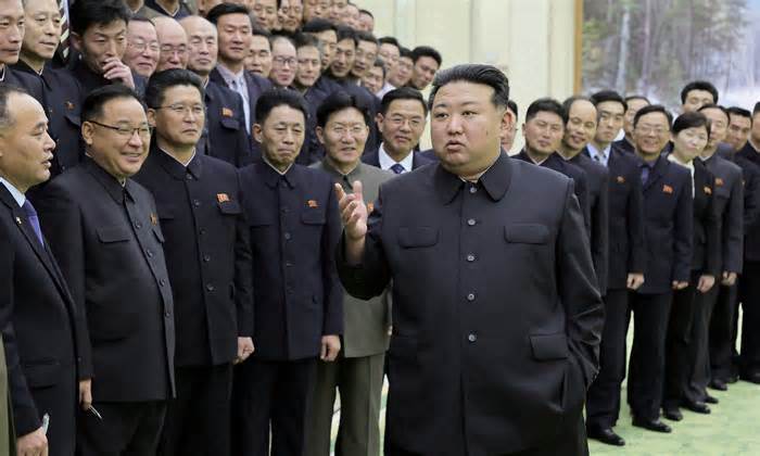 Ông Kim Jong-un: Phóng vệ tinh là quyền tự vệ của Triều Tiên