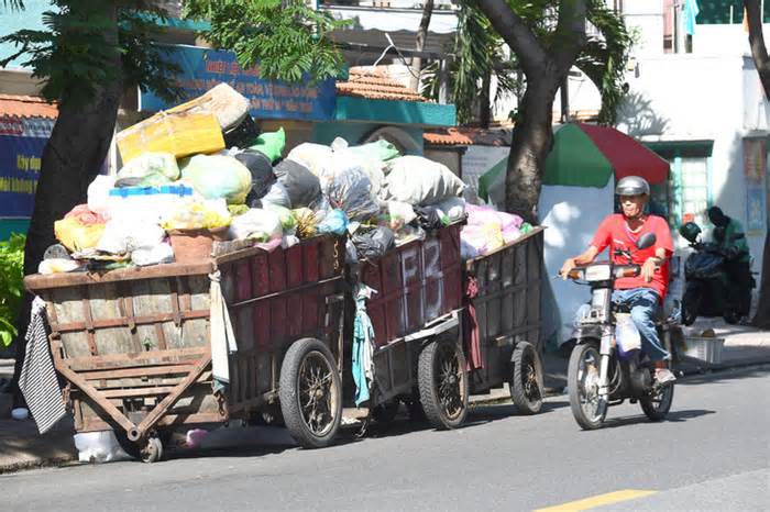 Chuyên nghiệp thu gom rác để nâng hiệu quả, không có thất thoát hay mập mờ