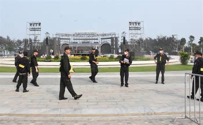 Huy động 900 cán bộ chiến sĩ công an bảo đảm an ninh lễ hội Sầm Sơn
