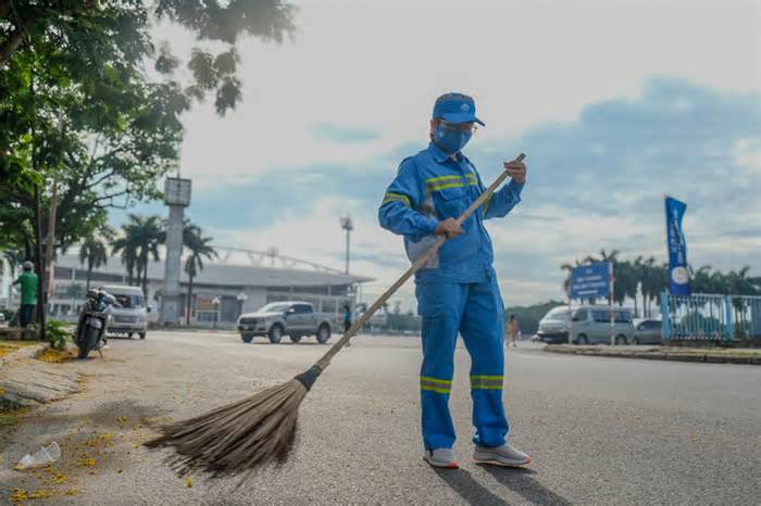 Công nhân sẽ vui hơn khi người dân bớt xả rác bừa bãi