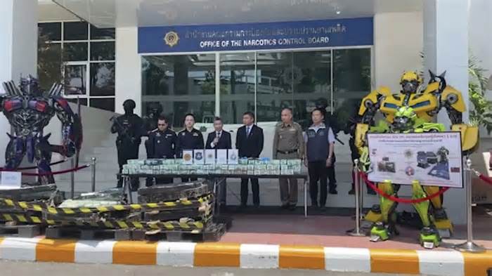 Thái Lan thu giữ hơn 317kg ma túy giấu trong mô hình robot Transformers