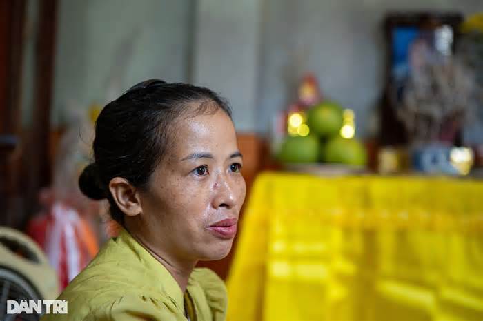 Hà Nội: Vợ ung thư hiến tạng chồng cứu 4 người lạ, từ chối vào hộ nghèo