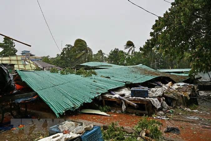 Bangladesh, Myanmar tiếp tục chịu ảnh hưởng của bão Mocha