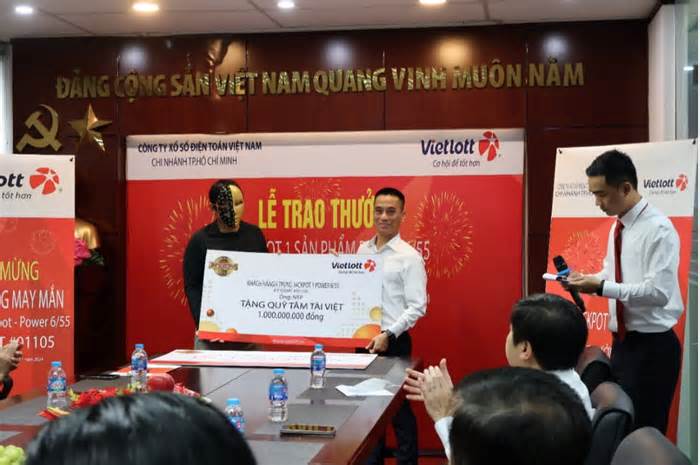 Thanh niên 'mua xổ số để giải trí' trúng Vietlott 148 tỉ