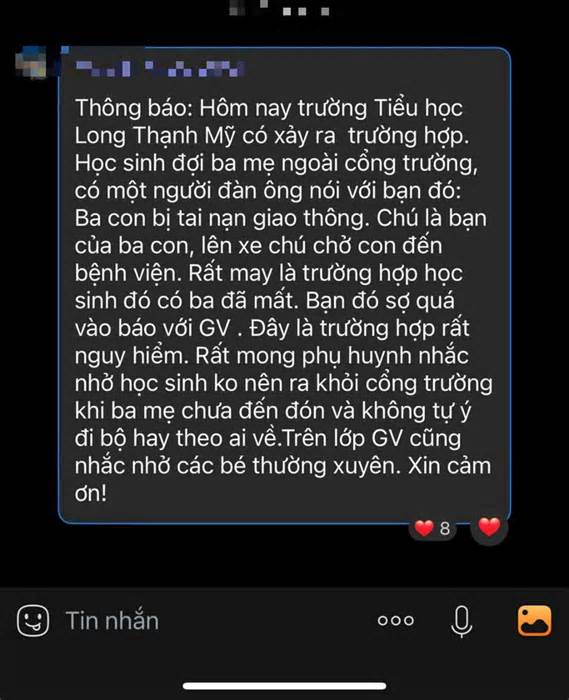 'Học sinh ở TP.HCM bị người lạ dụ lên xe khi chờ ở cổng trường', hiệu trưởng nói gì?