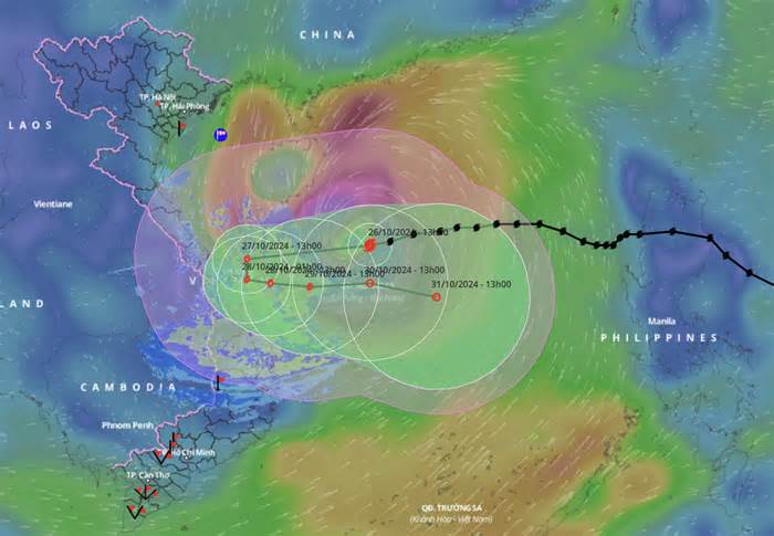 Bão Trà Mi tiến gần đất liền, gió giật cấp 14