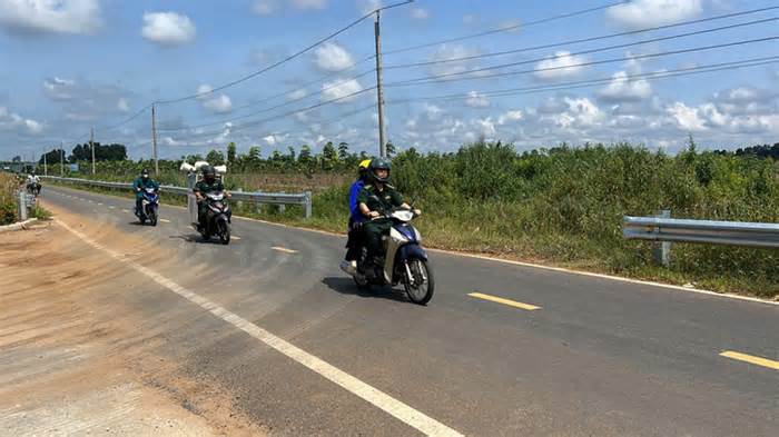 Khi tiếng kẻng, ly cà phê và tấm lòng quân dân giữ yên vùng biên Tây Ninh