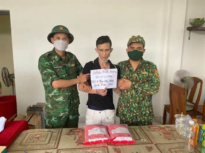 Cơ quan chức năng tỉnh Quảng Trị phá đường dây ma túy xuyên quốc gia