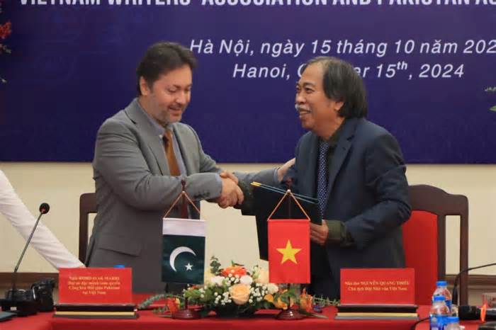 Hợp tác văn học Việt Nam-Pakistan: Kết nối vẻ đẹp lương tri, khát vọng lớn lao của mỗi dân tộc