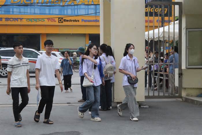 Thủ khoa vào lớp 10 Trường THPT chuyên Lam Sơn đạt 47,1 điểm