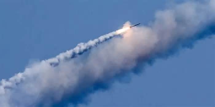 Nga có kế hoạch trang bị đạn chùm cho tên lửa hành trình Kh-32