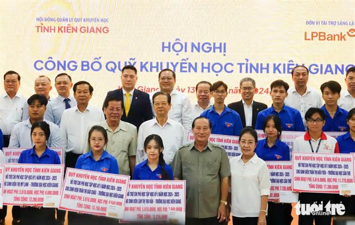 85 tỉ đồng của Quỹ khuyến học Kiên Giang sẽ giúp sinh viên nghèo đến trường