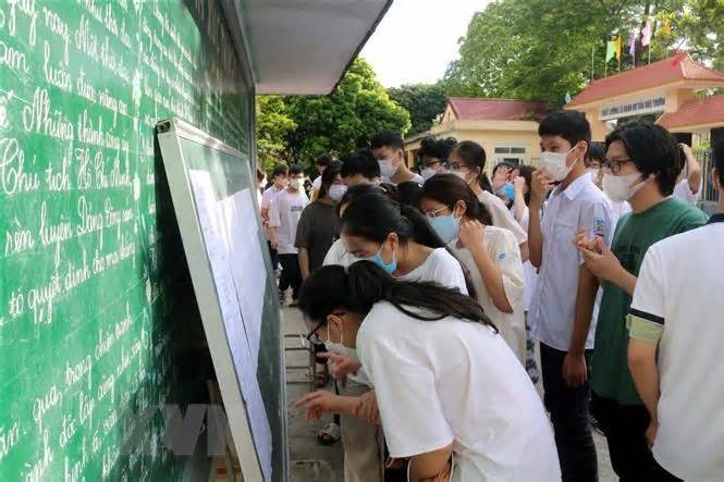 Quảng Ninh: Cấm cán bộ, công chức can thiệp vào công tác tuyển sinh