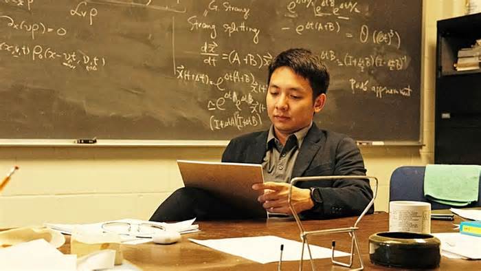 Nhà khoa học Việt từ Mỹ trở về: 'Muốn sinh viên làm khoa học đỉnh cao ngay tại quê nhà'