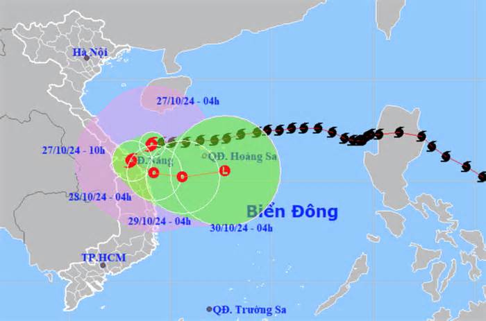 Bão Trà Mi giật cấp 12 cách Đà Nẵng 125km, sáng nay vào Quảng Trị - Quảng Ngãi