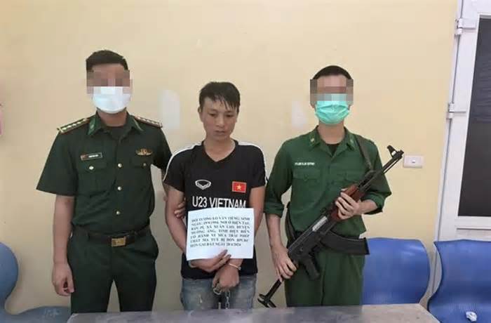 Bắt quả tang đối tượng mang theo 46,288g ma túy tại Quảng Ninh