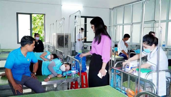 71 công nhân ở Nghệ An nghi ngộ độc sau bữa ăn trưa