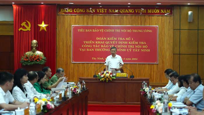 Bộ trưởng Tô Lâm kiểm tra công tác bảo vệ chính trị nội bộ tỉnh Tây Ninh