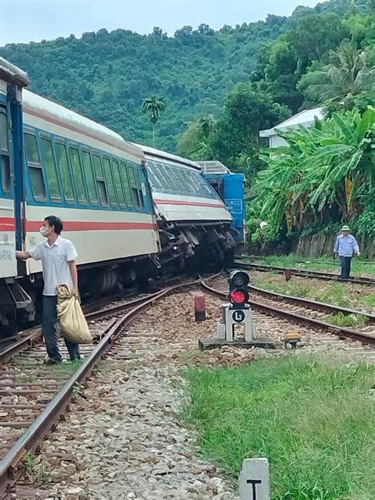 Tàu hỏa liên tiếp trật bánh tại Thừa Thiên-Huế: Nghi ngờ do động đất?