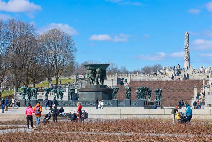 Công viên tượng khỏa thân độc nhất vô nhị ở Oslo