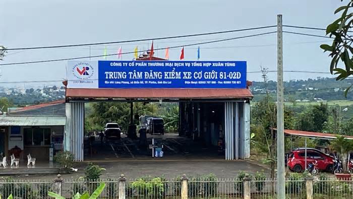 Bắt 2 cựu phó giám đốc trung tâm đăng kiểm xe cơ giới nhận hối lộ