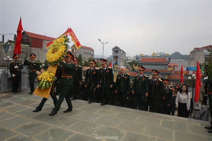 Tri ân những người lính giữ đất biên giới Lạng Sơn