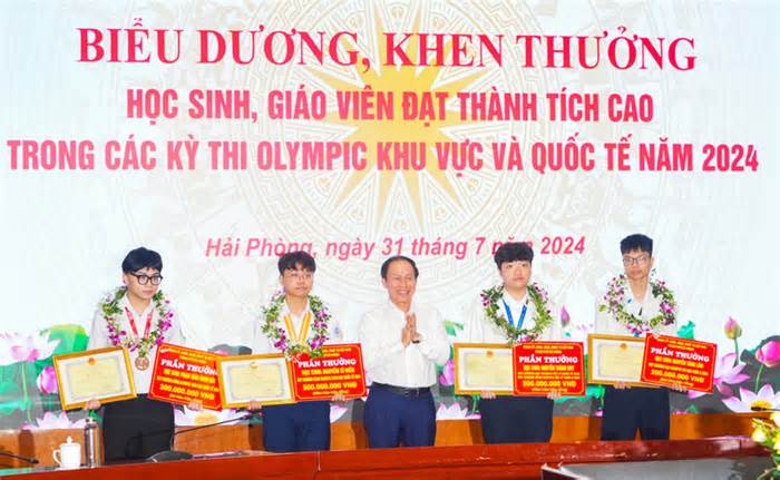 Hải Phòng chi 2,7 tỉ thưởng các cá nhân đoạt giải Olympic