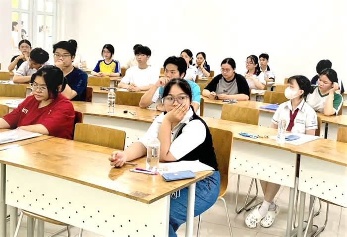 Thi đánh giá năng lực đợt 2: Có nên thi lại khi chưa có kết quả đợt 1?