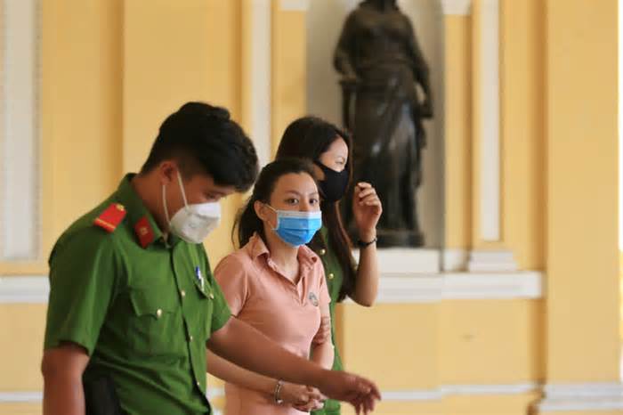 Nữ Việt kiều kêu oan, khẳng định không chỉ đạo truy sát Quân 'xa lộ'