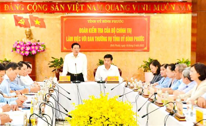Công bố quyết định kiểm tra của Bộ Chính trị với Ban Thường vụ Tỉnh ủy Bình Phước