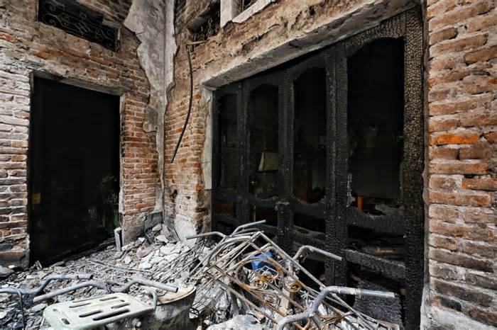 Khởi tố vụ án cháy nhà khiến 14 người chết ở Trung Kính