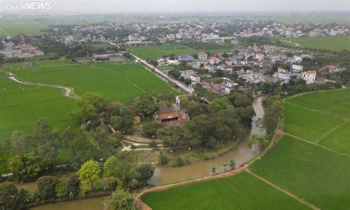 Chiêm ngưỡng ngai thờ độc nhất vô nhị hơn 300 năm tuổi ở Thái Bình