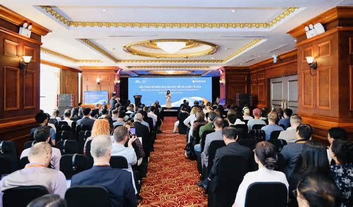 Tái định nghĩa mô hình năng lực của sinh viên xuất sắc trong kỷ nguyên AI