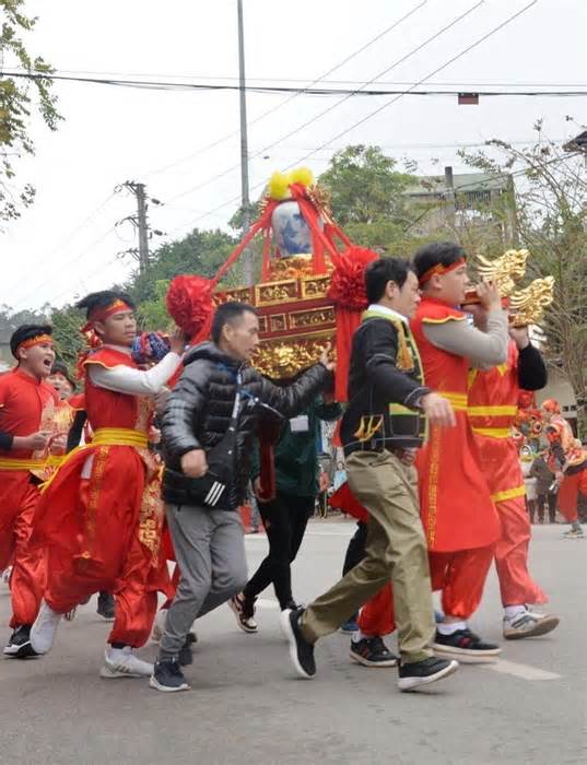 Tưng bừng Lễ hội Chùa Tiên ở Lạng Sơn