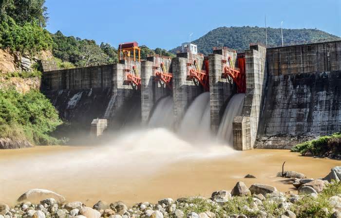 Trung Nam có nguy cơ mất trắng doanh thu hai nhà máy thủy điện ở Lâm Đồng