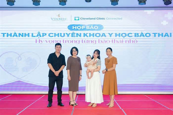 Lần đầu tiên có đơn vị y tế ngoài công lập được thực hiện phẫu thuật điều trị thai nhi