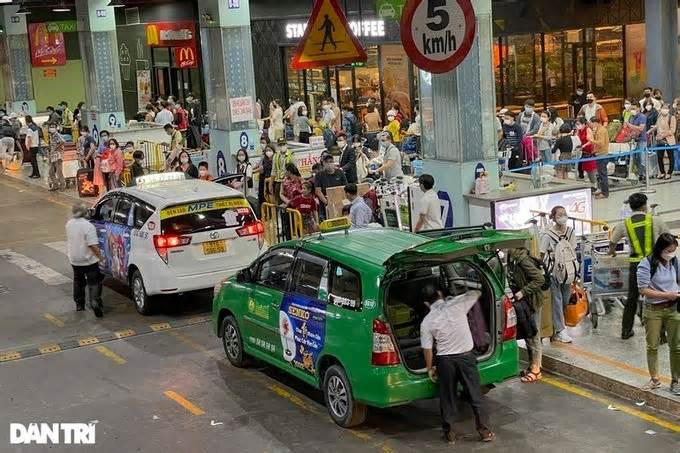 Người từng nghi ngờ bị gian lận cước taxi ở Tân Sơn Nhất có thể báo công an