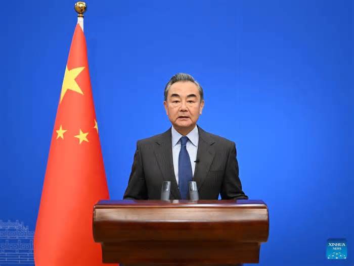 Bộ trưởng Ngoại giao Trung Quốc Vương Nghị thăm Việt Nam