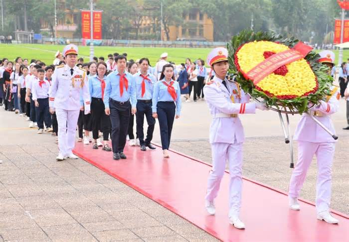 Đội Thiếu niên Tiền phong Hồ Chí Minh tưng bừng đón kỷ niệm 83 mùa hoa