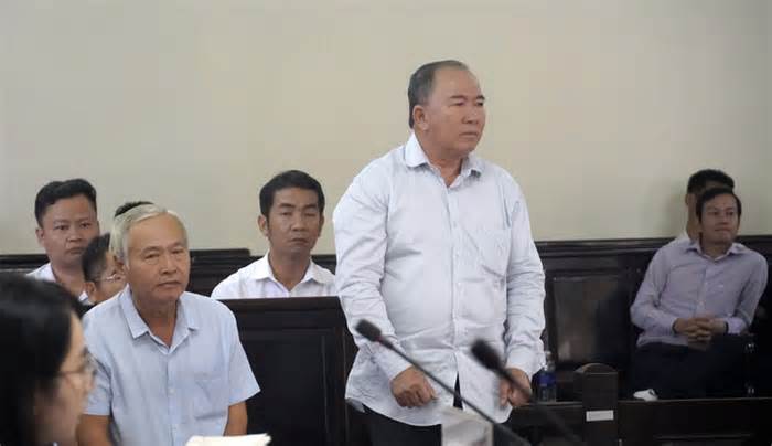Điều tra bổ sung vụ án cựu chủ tịch huyện của Bà Rịa - Vũng Tàu ký cấp sổ đỏ sai