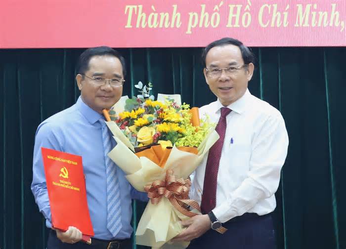 Tân Phó Bí thư TPHCM: 'Lịch sử không cho phép chúng ta lùi bước hay dừng lại'