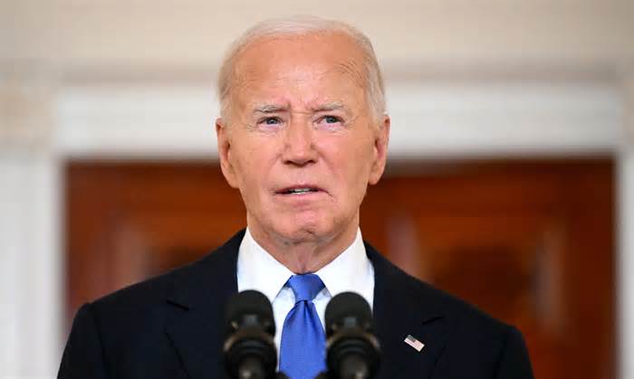 Ông Biden quyết tiếp tục tranh cử