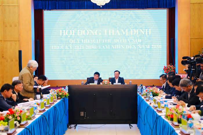 Bí thư Thành ủy Hà Nội: Trục sông Hồng là trung tâm phát triển của thủ đô