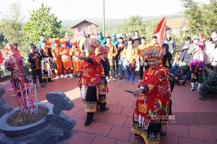 Người Dao huyện Ba Chẽ tụ hội về Lễ hội Bàn Vương