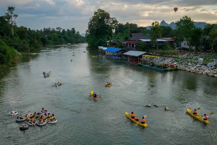 Vang Vieng chật vật lấy lại danh tiếng