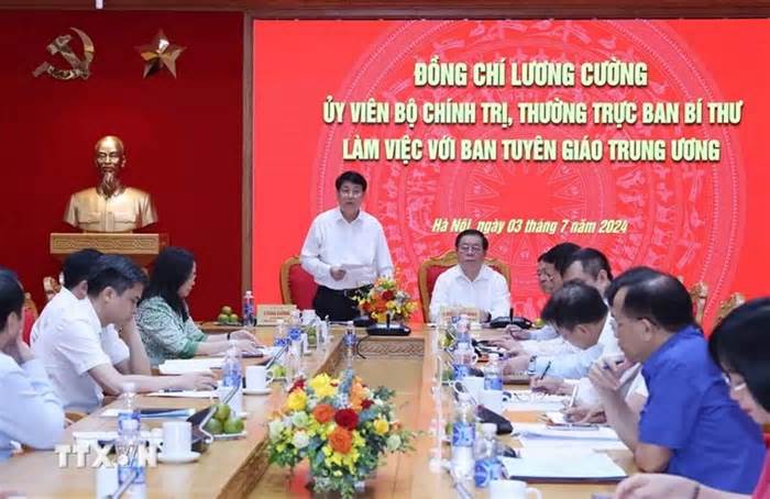 Thường trực Ban Bí thư Lương Cường thăm, làm việc với Ban Tuyên giáo Trung ương